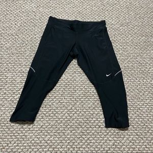 Nike Dri Fit Cropped Leggings